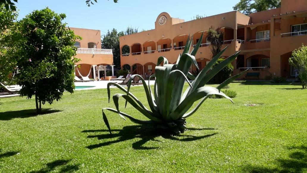 Las Victorias Apart Hotel San Miguel del Monte Exterior photo